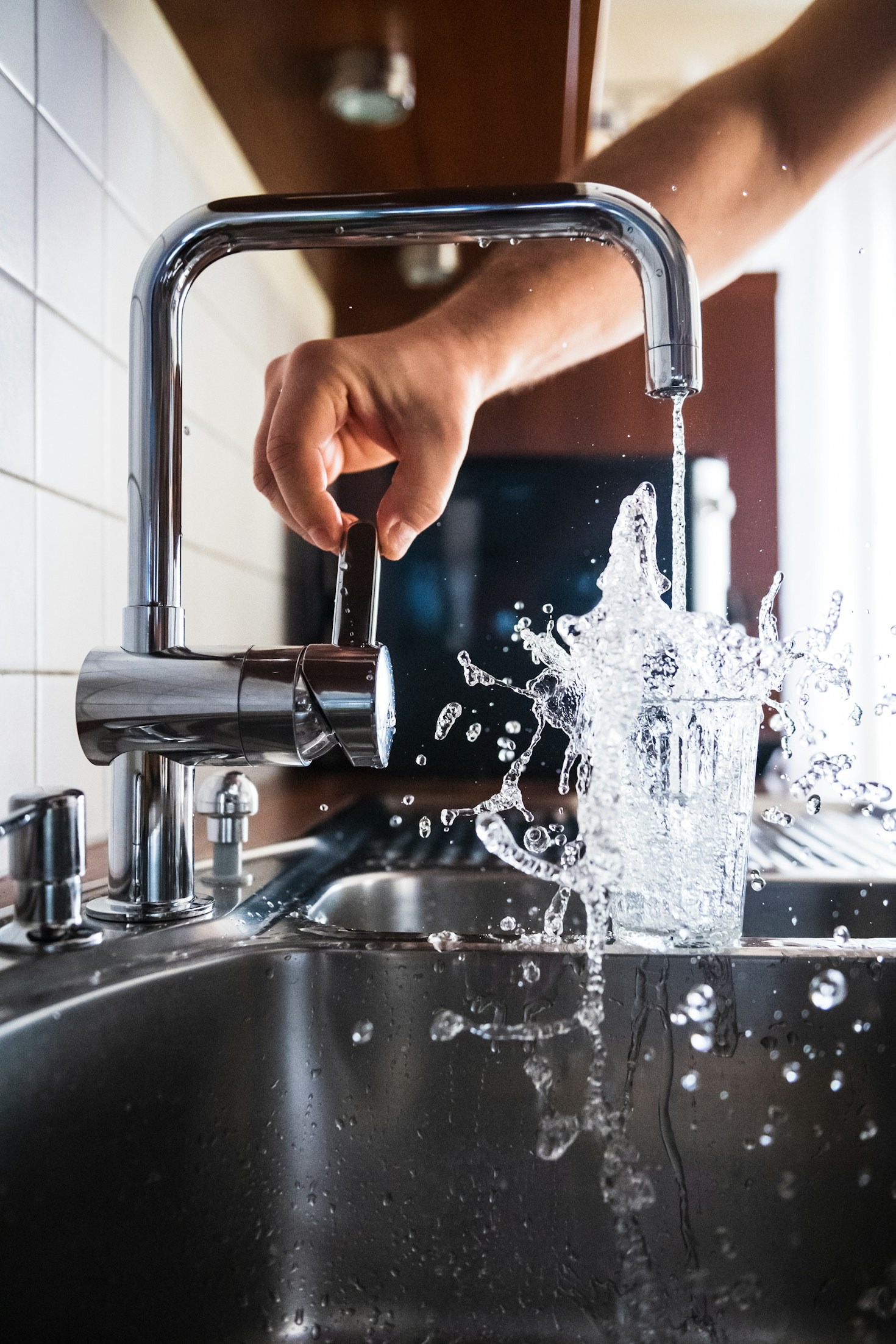 Expert Tips for Dealing with a Clogged Toilet